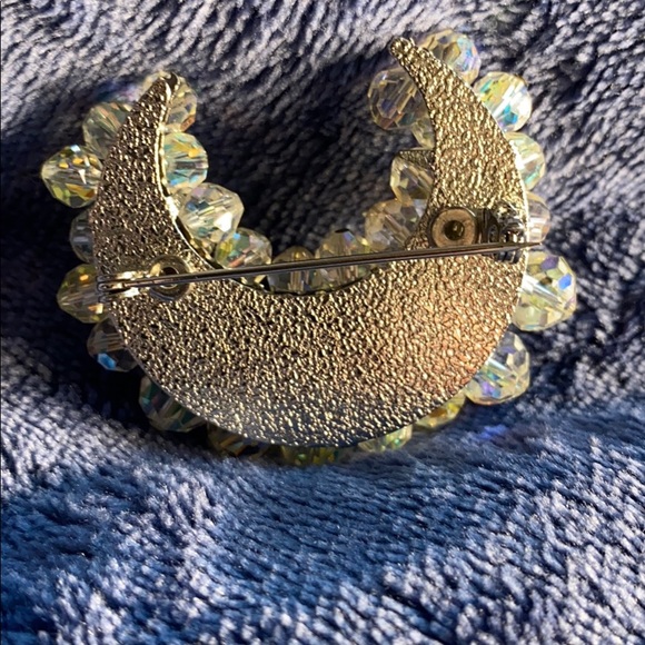 Crystal Brooch - Picture 3 of 6